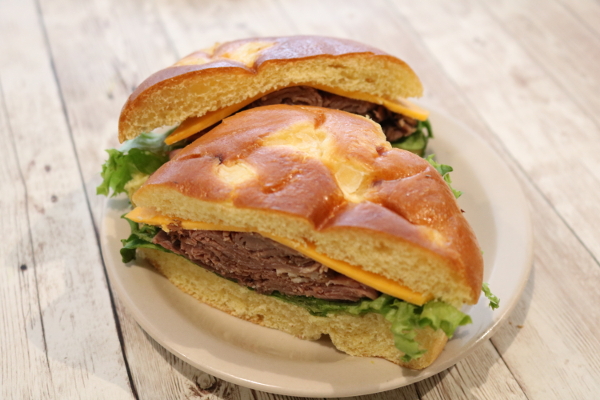 Roast Beef & Cheddar